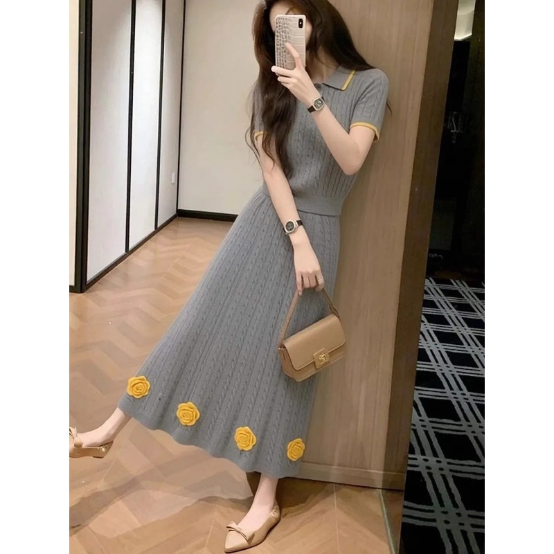 Women's Floral Knit Two Piece  - đánh giá và giá Midi Skirt Floral